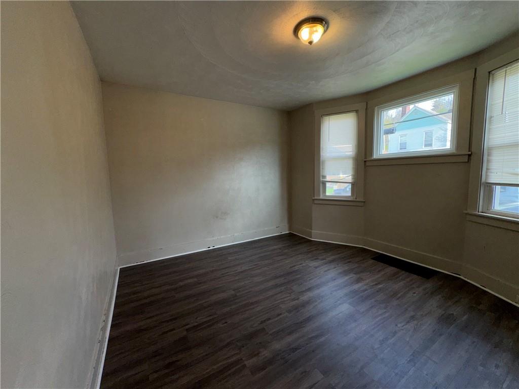 509 Alter Street Carnegie, PA 15106 - Photo 12 of 35