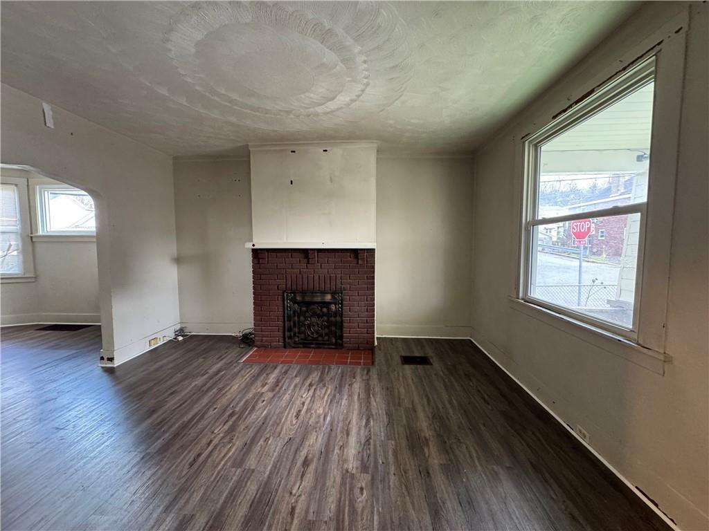 509 Alter Street Carnegie, PA 15106 - Photo 7 of 35