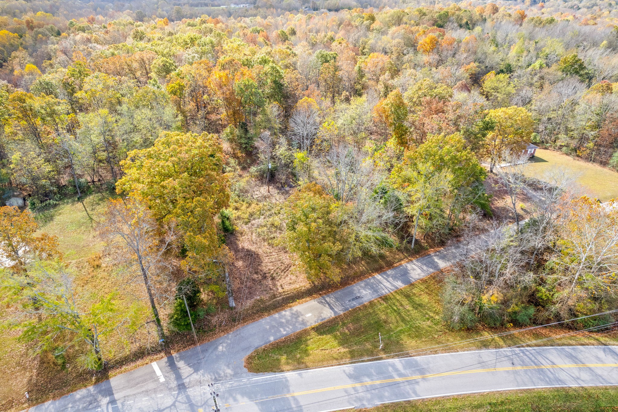 1402 Moore Lane Cunningham, TN 37052 - Photo 18 of 24