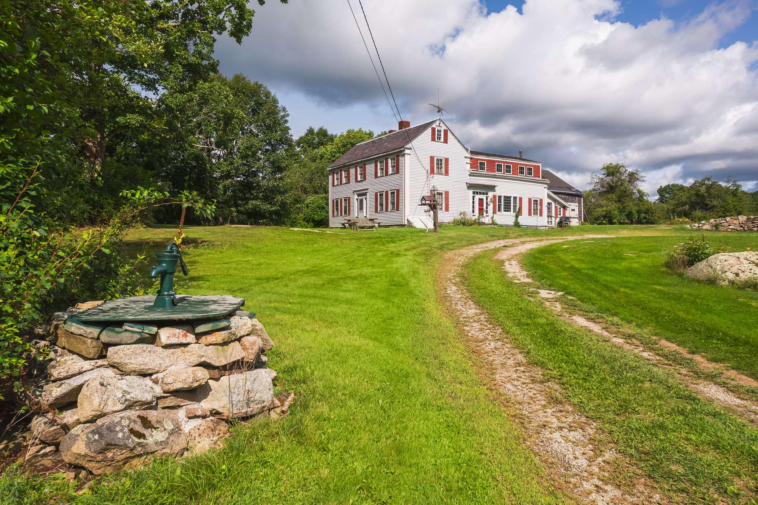32 Logging Road York, ME 03902 - Photo 5 of 16 Drive