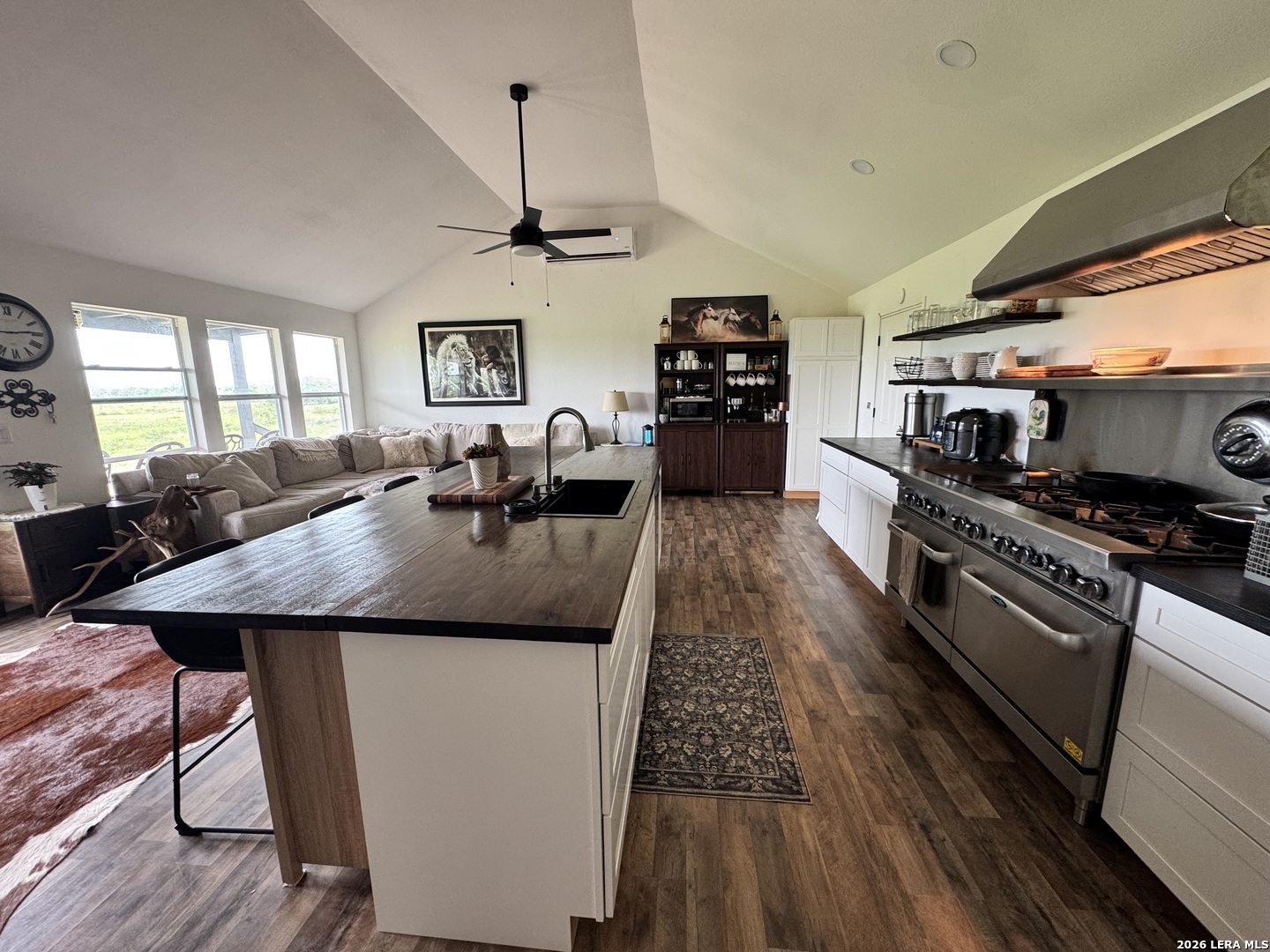 2551 Scull Road Martindale, TX 78655 - Photo 4 of 27