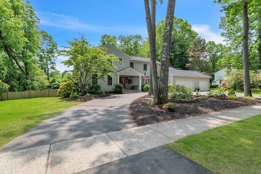 105 Northfield Road Longmeadow, MA 01106 - Photo 1 of 42 Gallery Image 1