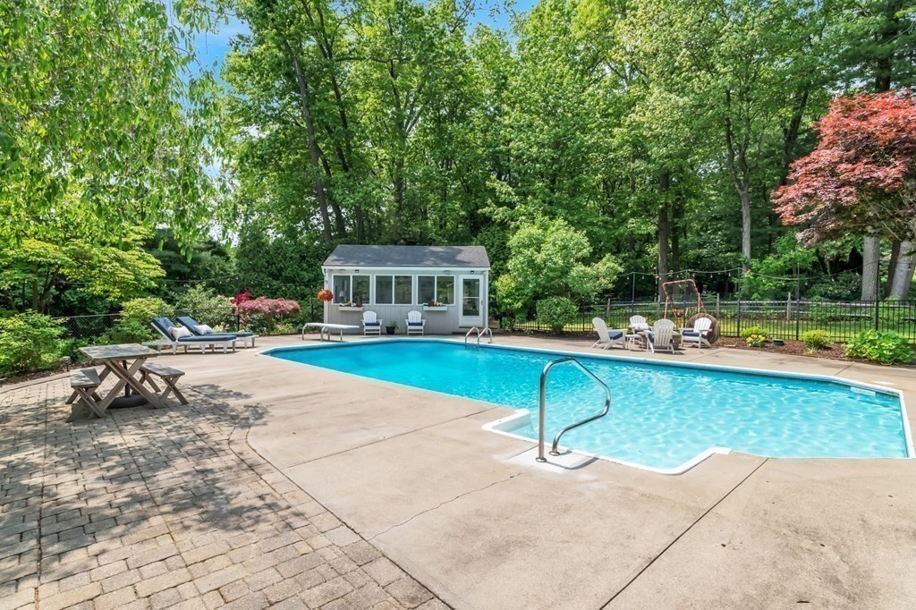 105 Northfield Road Longmeadow, MA 01106 - Photo 38 of 42 Gallery Image 38