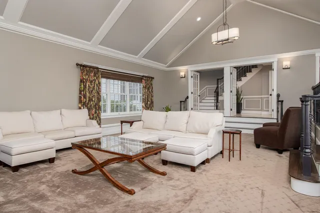 $1,199,000 | 79 Oakmont Drive, Concord, NH 03301