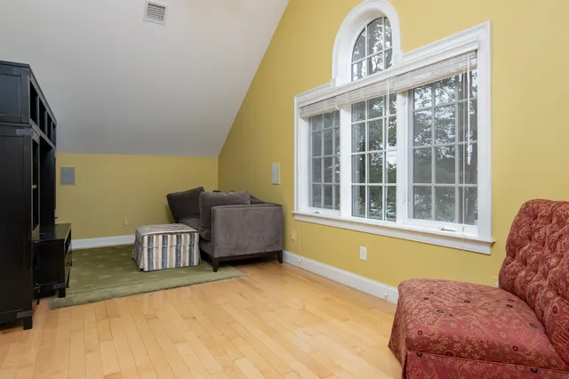 $1,199,000 | 79 Oakmont Drive, Concord, NH 03301