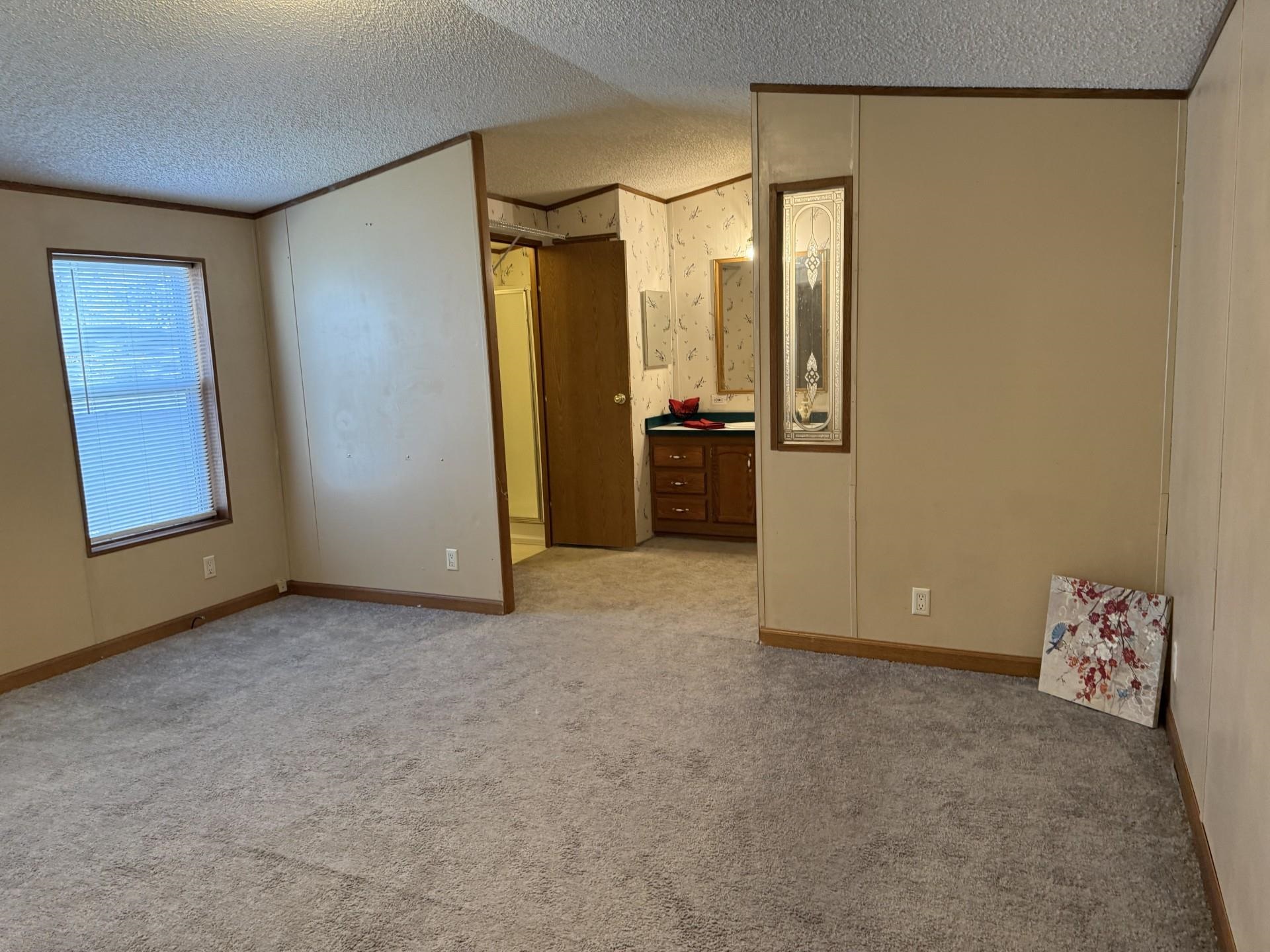 435 32 Road, Unit 227 Clifton, CO 81520 - Photo 13 of 18 an empty room with closet
