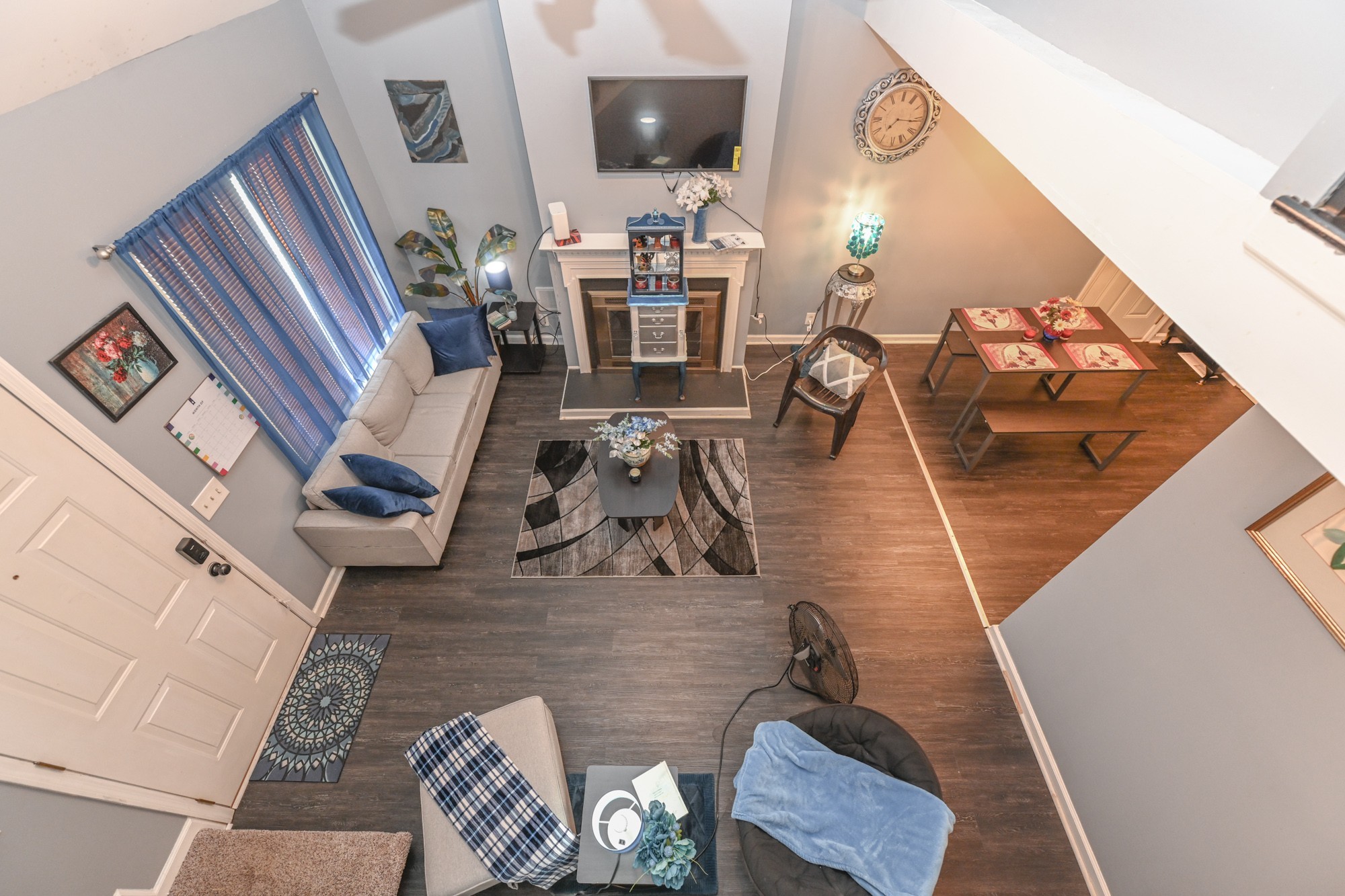 508 Robbie Ann Court Madison, TN 37115 - Photo 17 of 38 a living room with furniture and a flat screen tv