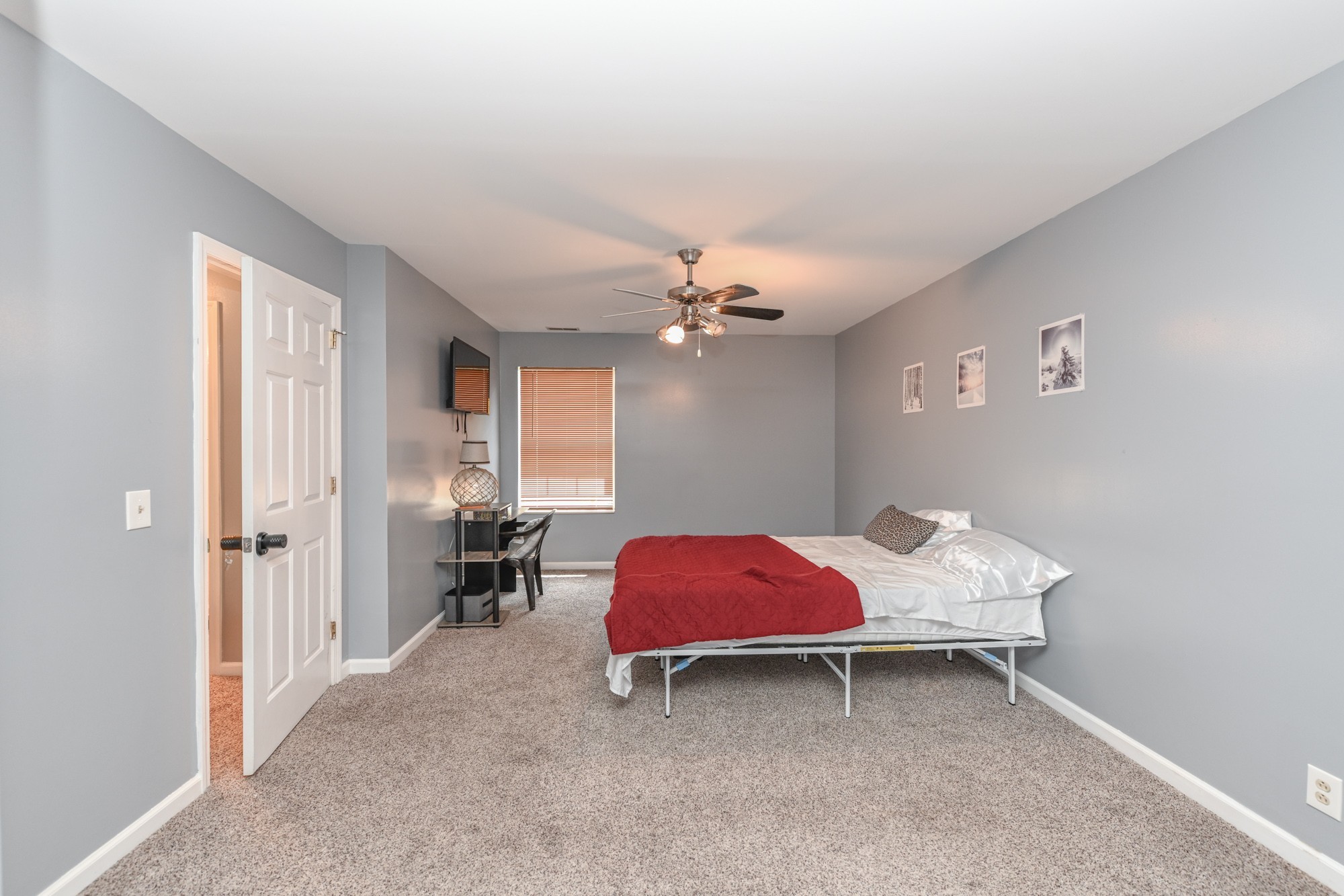 508 Robbie Ann Court Madison, TN 37115 - Photo 34 of 38 a living room with furniture and window