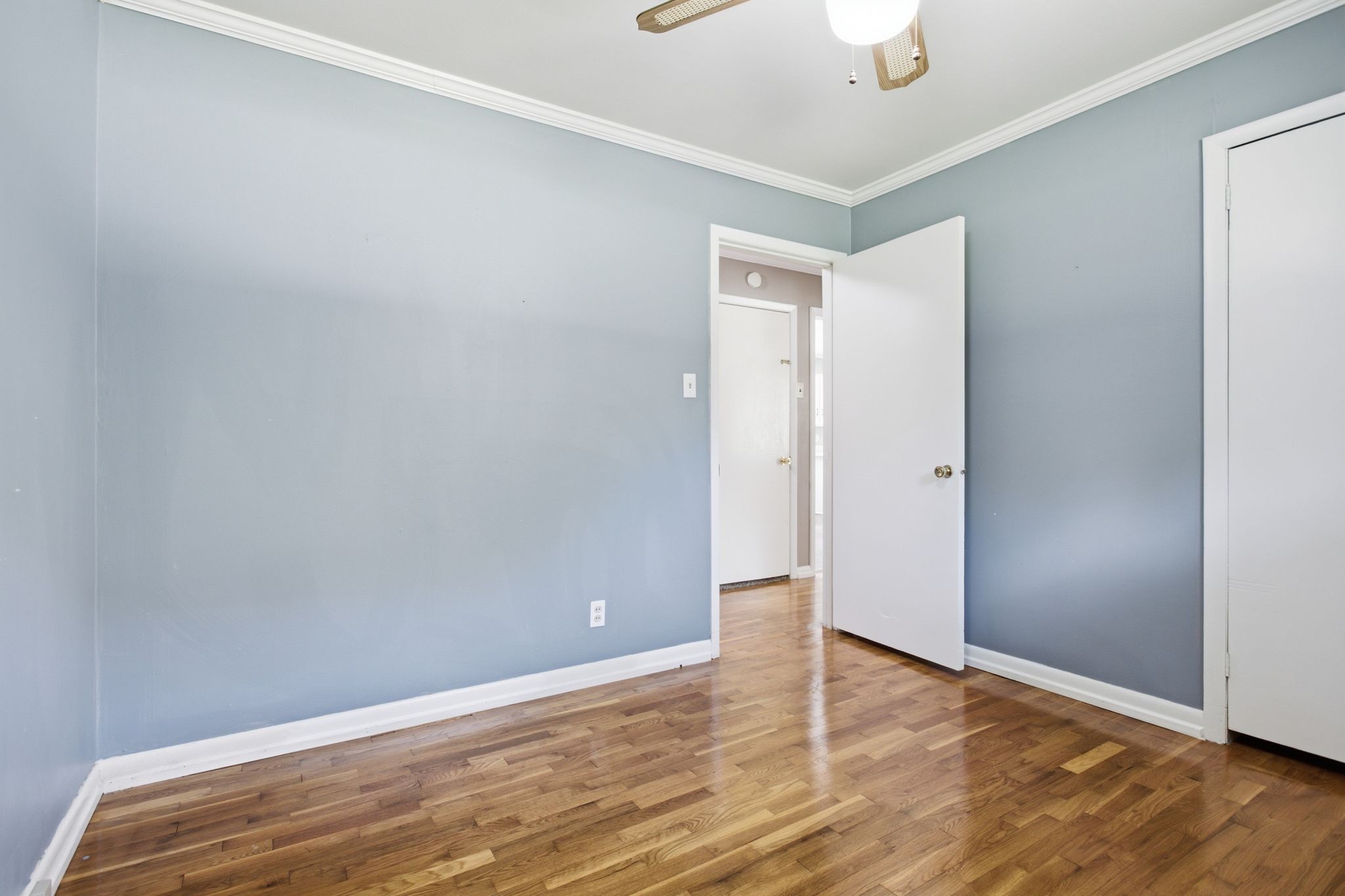 1921 Lick Creek Road Linden, TN 37096 - Photo 11 of 49 Gallery Image 11