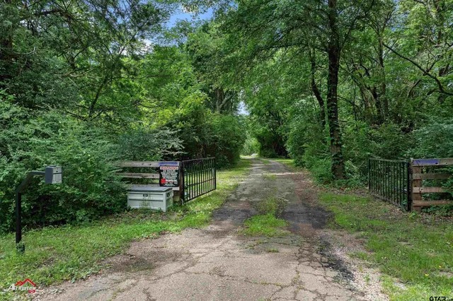 $463,000 | 11028 East Fm 2867, Henderson, TX 75654