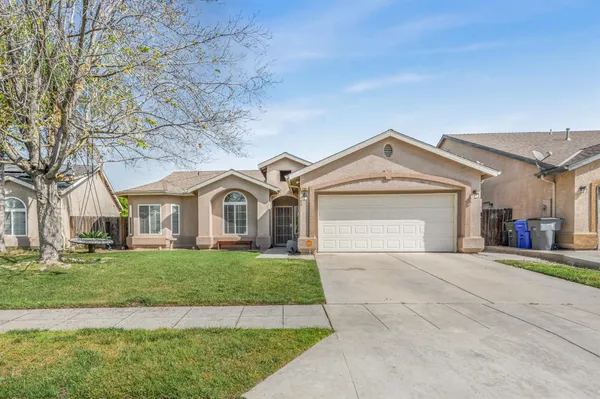 $385,000 | 5391 East Burns Avenue, Fresno, CA 93725