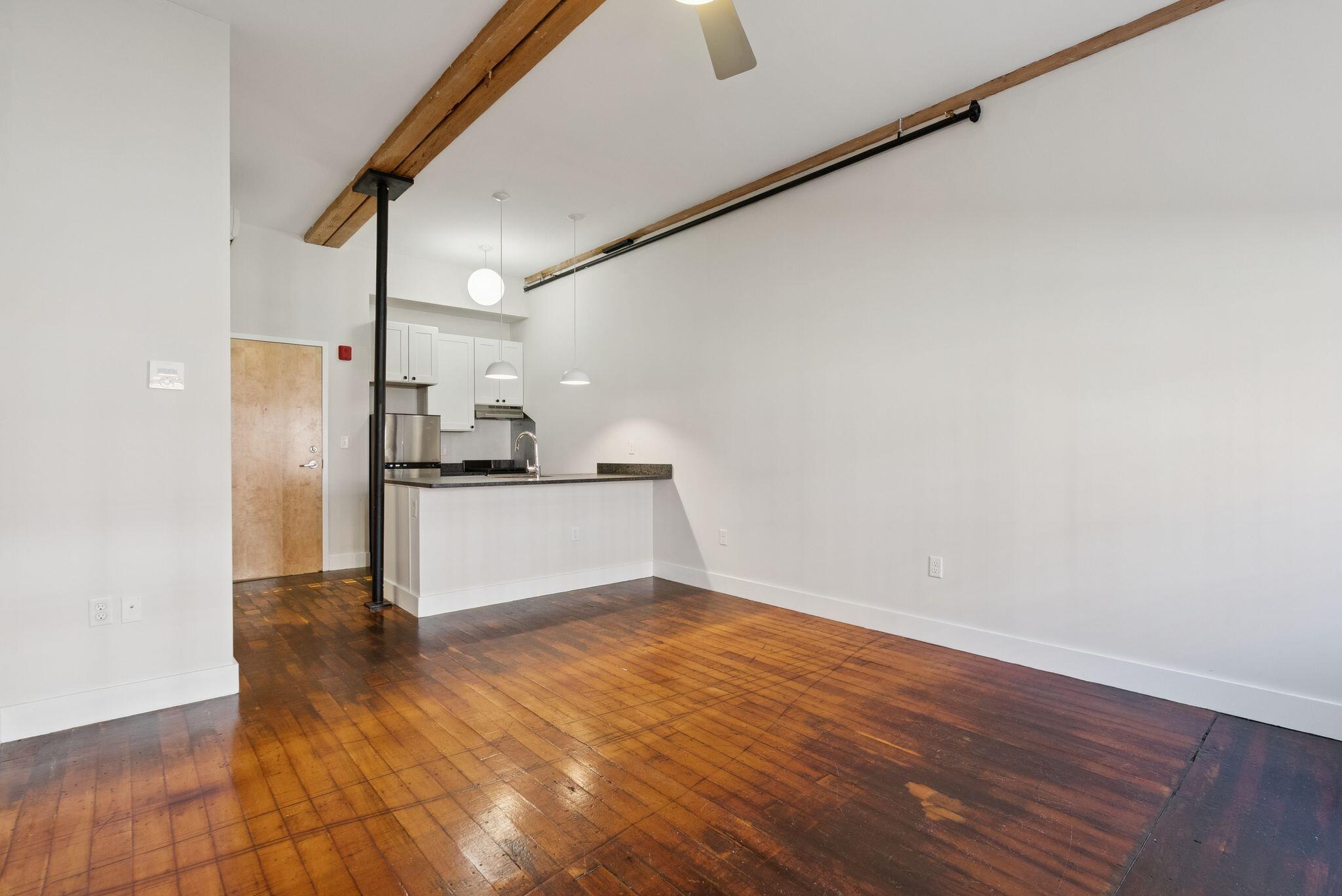 2 Main Street, Unit 15314 Biddeford, ME 04005 - Photo 13 of 46 Sweet Unit 15-314