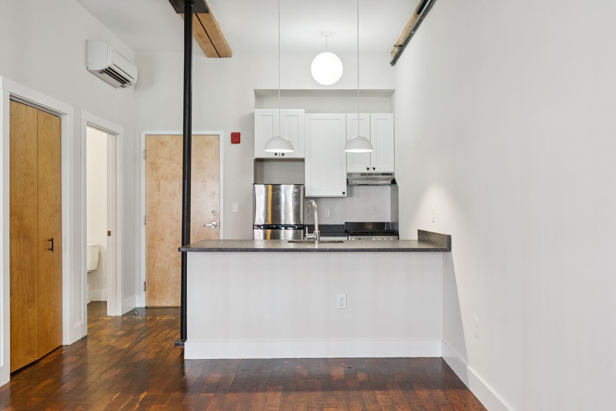 2 Main Street, Unit 15314 Biddeford, ME 04005 - Photo 9 of 46 Sweet Unit 15-314