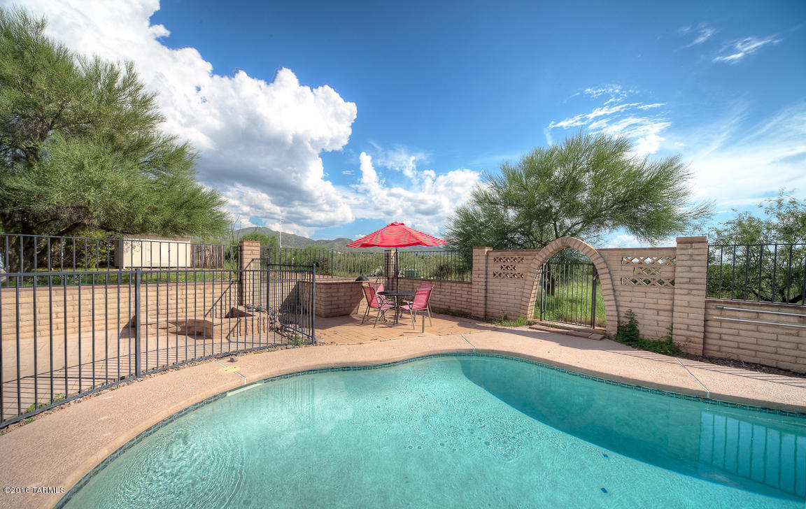 75 West Forrest Feezor Street Corona de Tucson, AZ 85641 - Photo 1 of 22