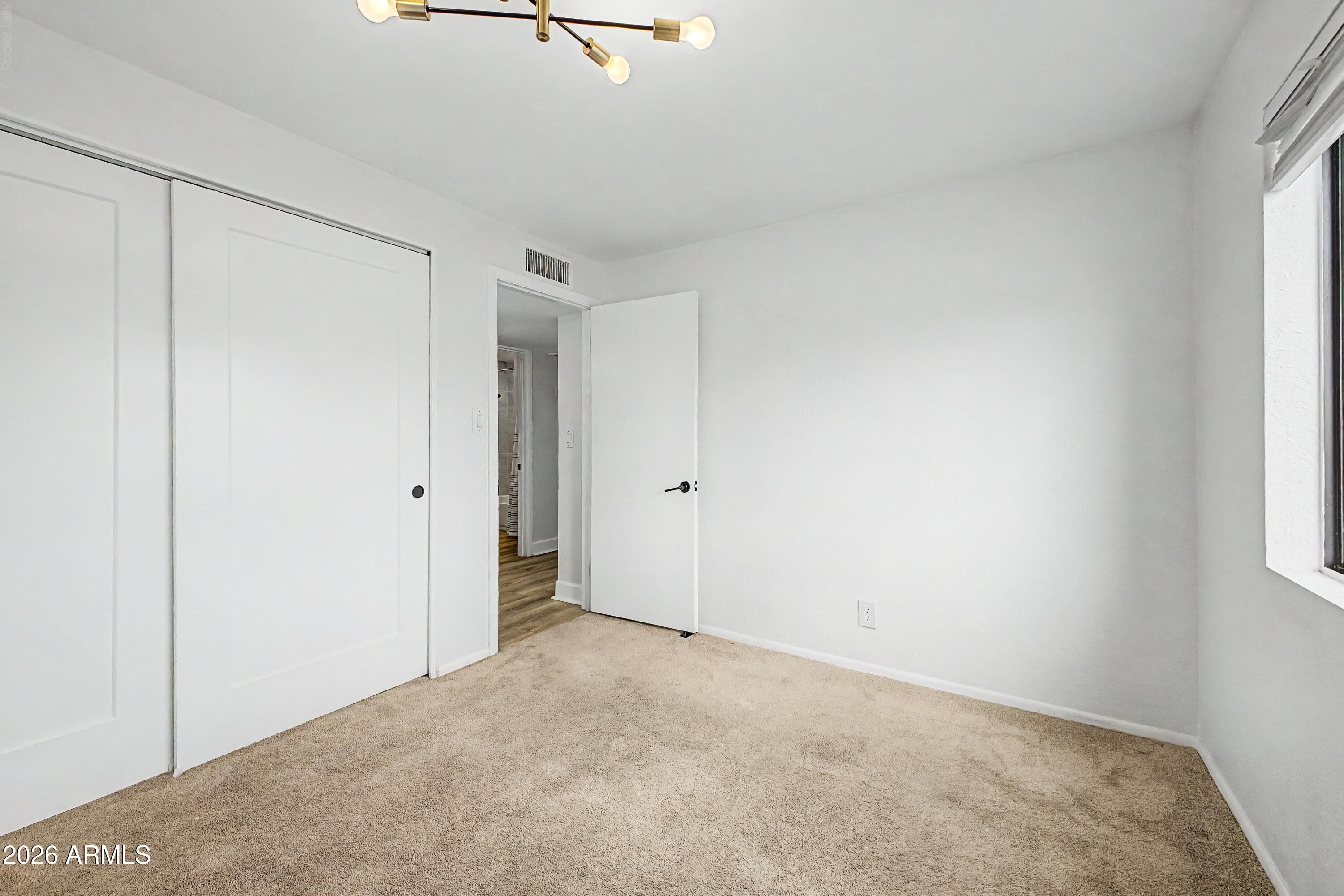 4101 East Calavar Road Phoenix, AZ 85032 - Photo 18 of 28 24 Calavar