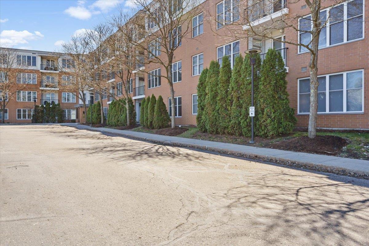 370 Farrell Street, Unit 306 South Burlington, VT 05403 - Photo 1 of 20
