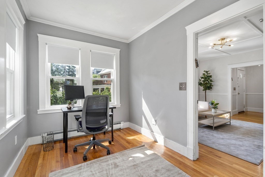 31 Priscilla Road Boston, MA 02135 - Photo 4 of 28 Gallery Image 4