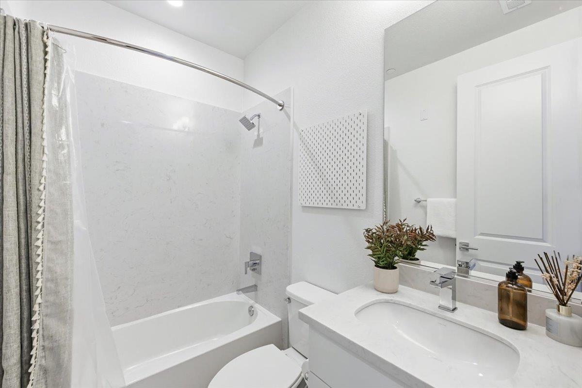 1309 West Middlefield Road Mountain View, CA 94043 - Photo 30 of 53
