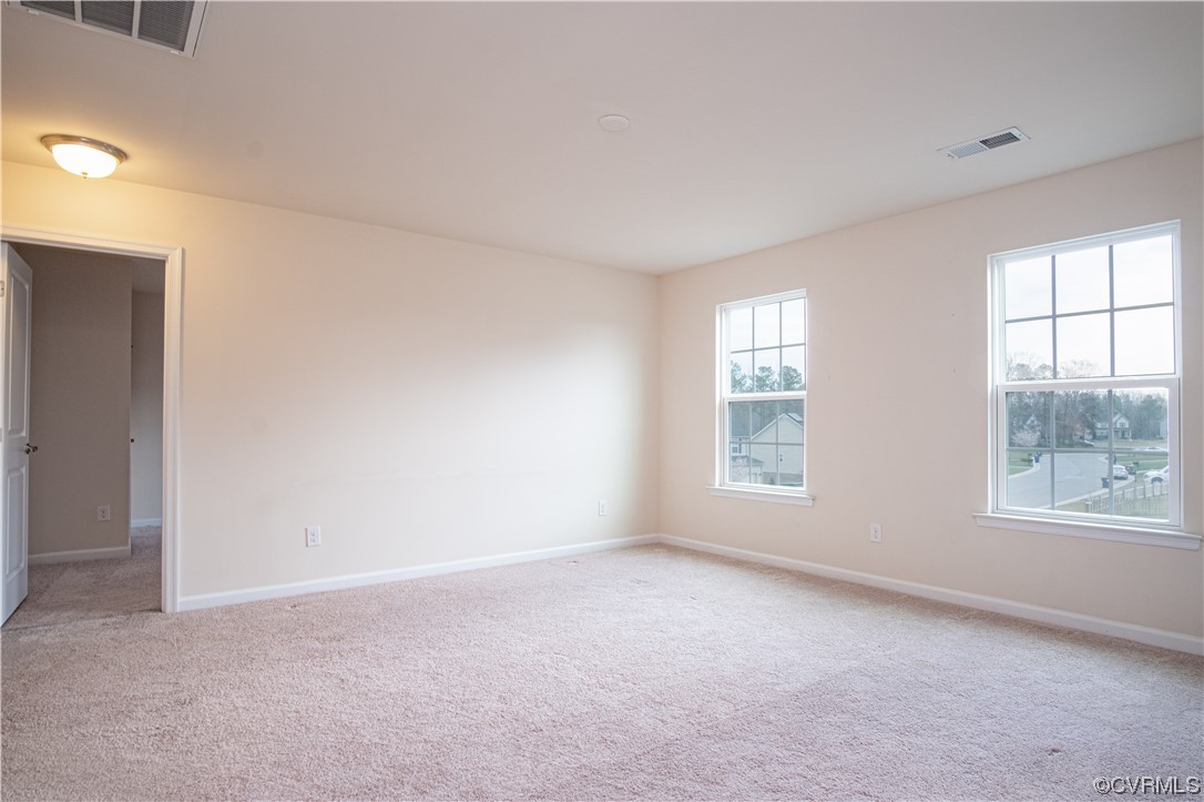 12800 Bailey Valley Drive Midlothian, VA 23112 - Photo 18 of 31 an empty room with windows
