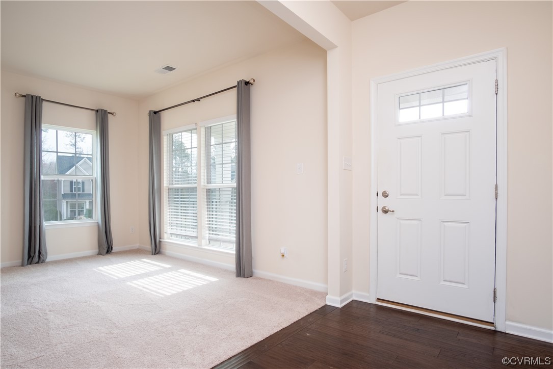 12800 Bailey Valley Drive Midlothian, VA 23112 - Photo 3 of 31 an empty room with windows
