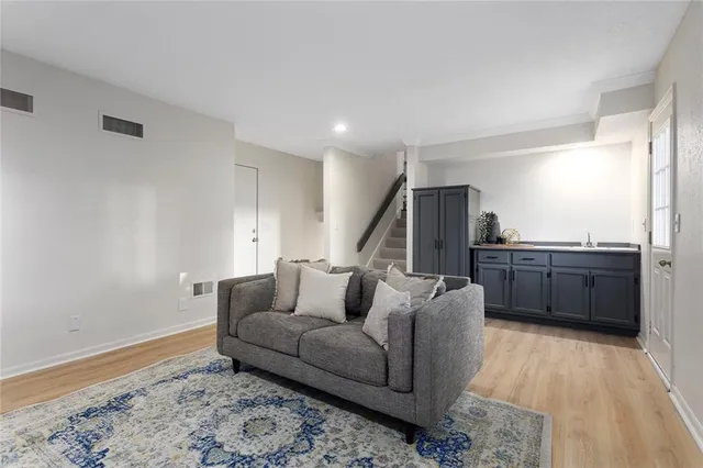 $357,500 | 1705 South Kiowa Drive, Olathe, KS 66062