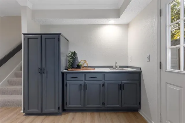 $357,500 | 1705 South Kiowa Drive, Olathe, KS 66062