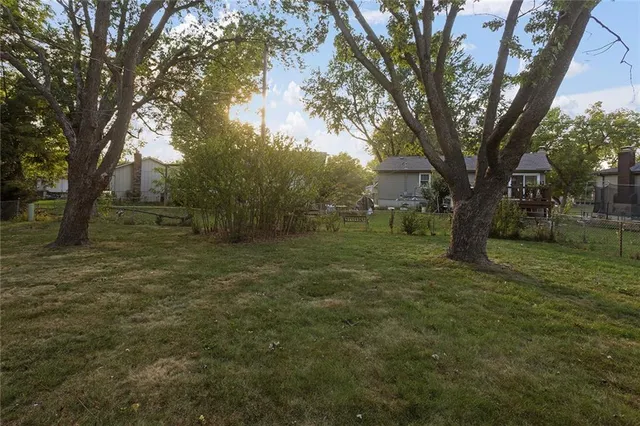 $357,500 | 1705 South Kiowa Drive, Olathe, KS 66062