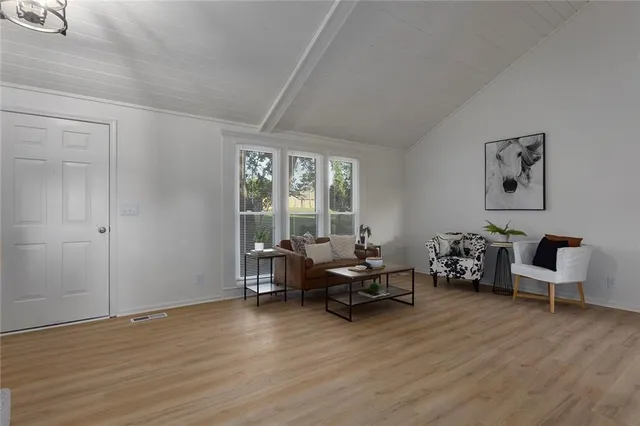 $357,500 | 1705 South Kiowa Drive, Olathe, KS 66062