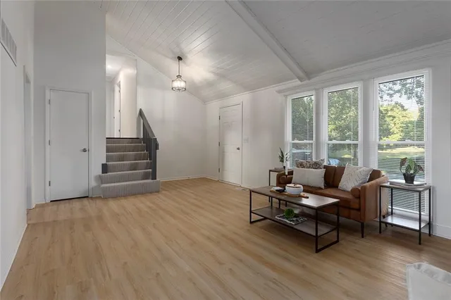 $357,500 | 1705 South Kiowa Drive, Olathe, KS 66062