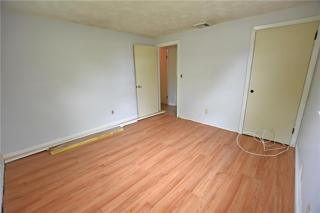 29 Primrose Road Bristol, RI 02809 - Photo 35 of 40