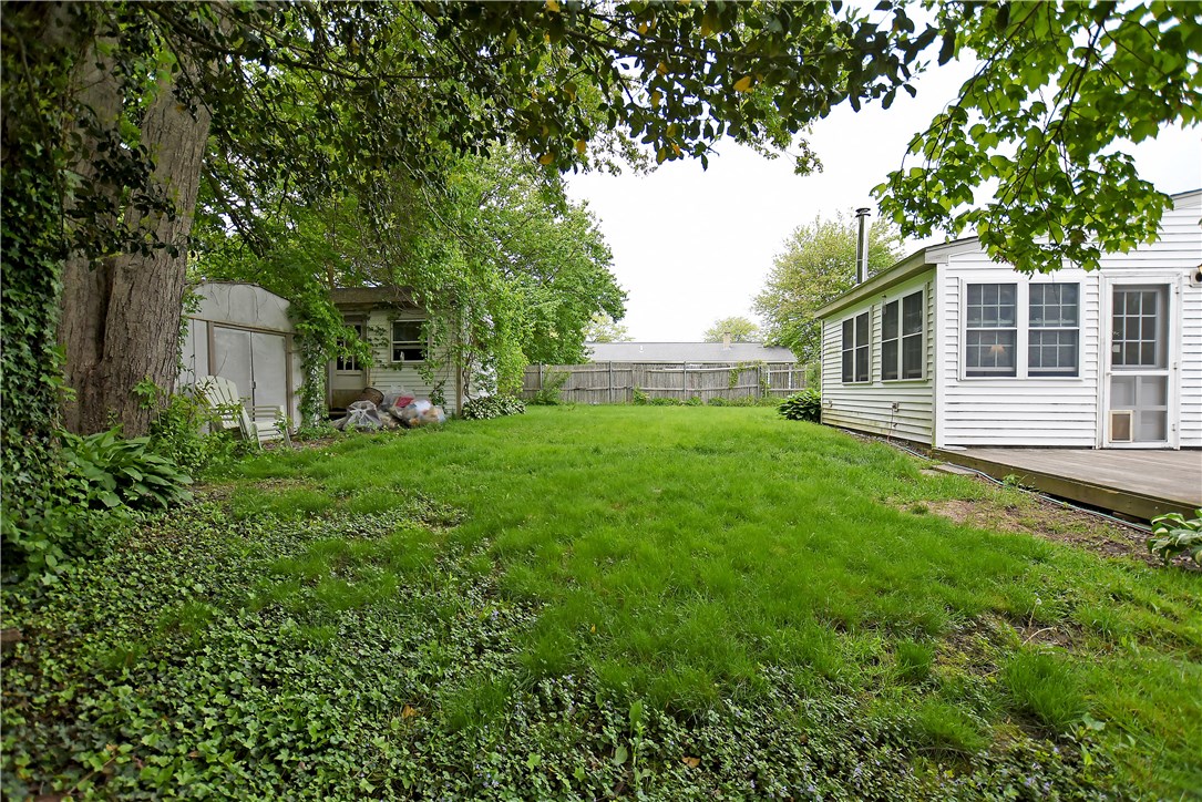 29 Primrose Road Bristol, RI 02809 - Photo 6 of 40