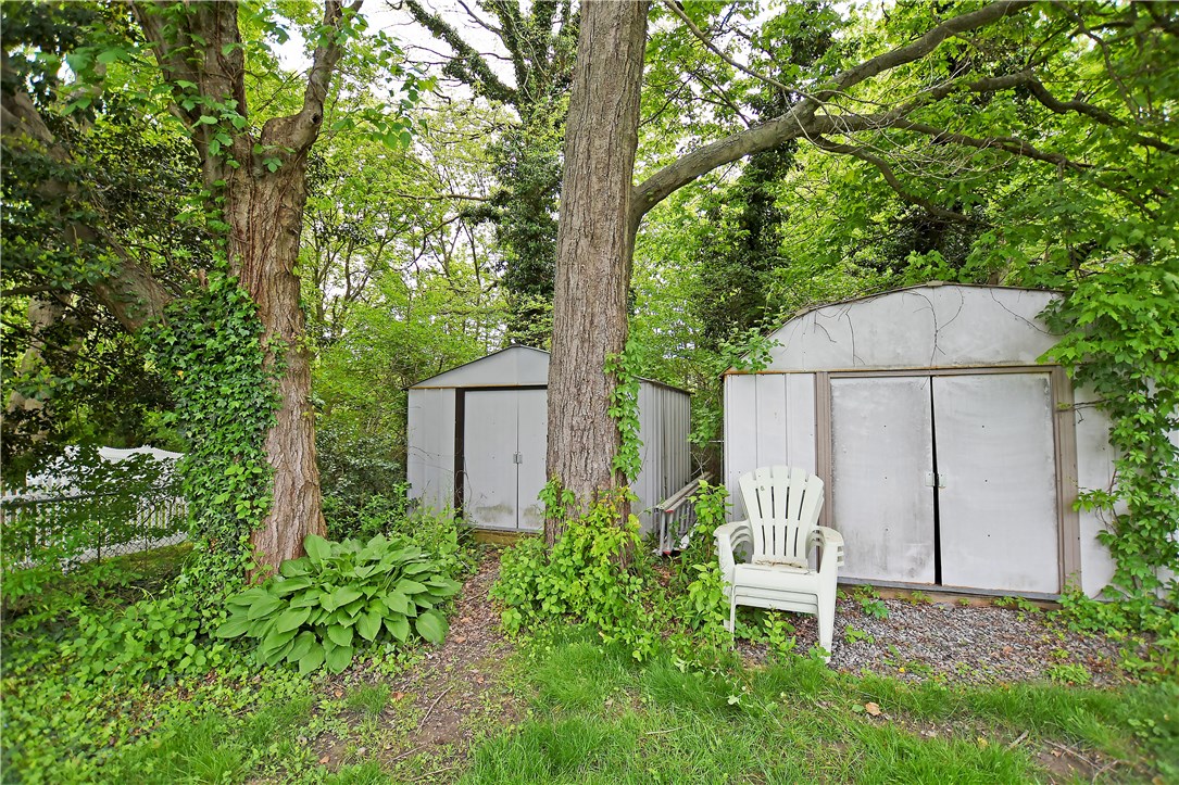29 Primrose Road Bristol, RI 02809 - Photo 10 of 40