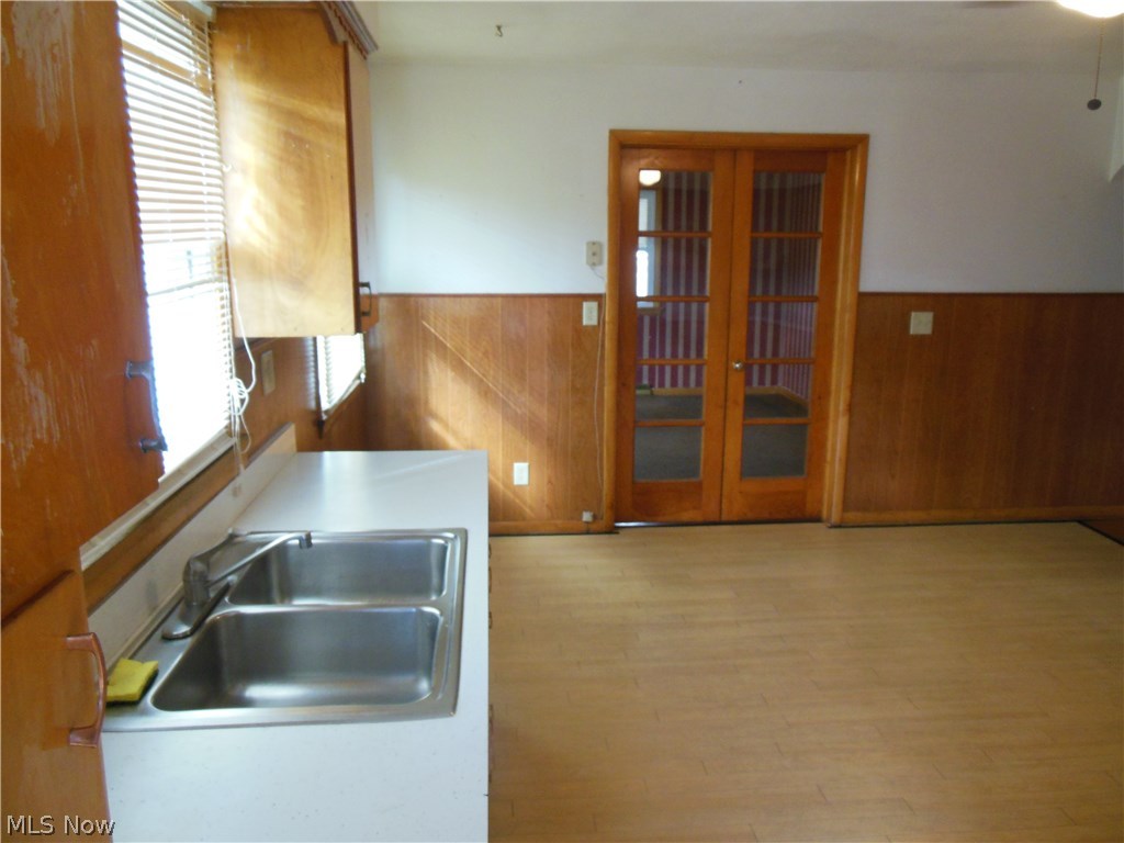 8305 Leavitt Road Amherst, OH 44001 - Photo 20 of 29 Gallery Image 20