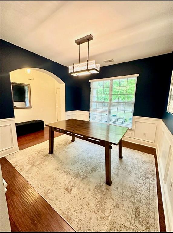 4832 Batiste Lane Acworth, GA 30101 - Photo 5 of 27 a living room with table