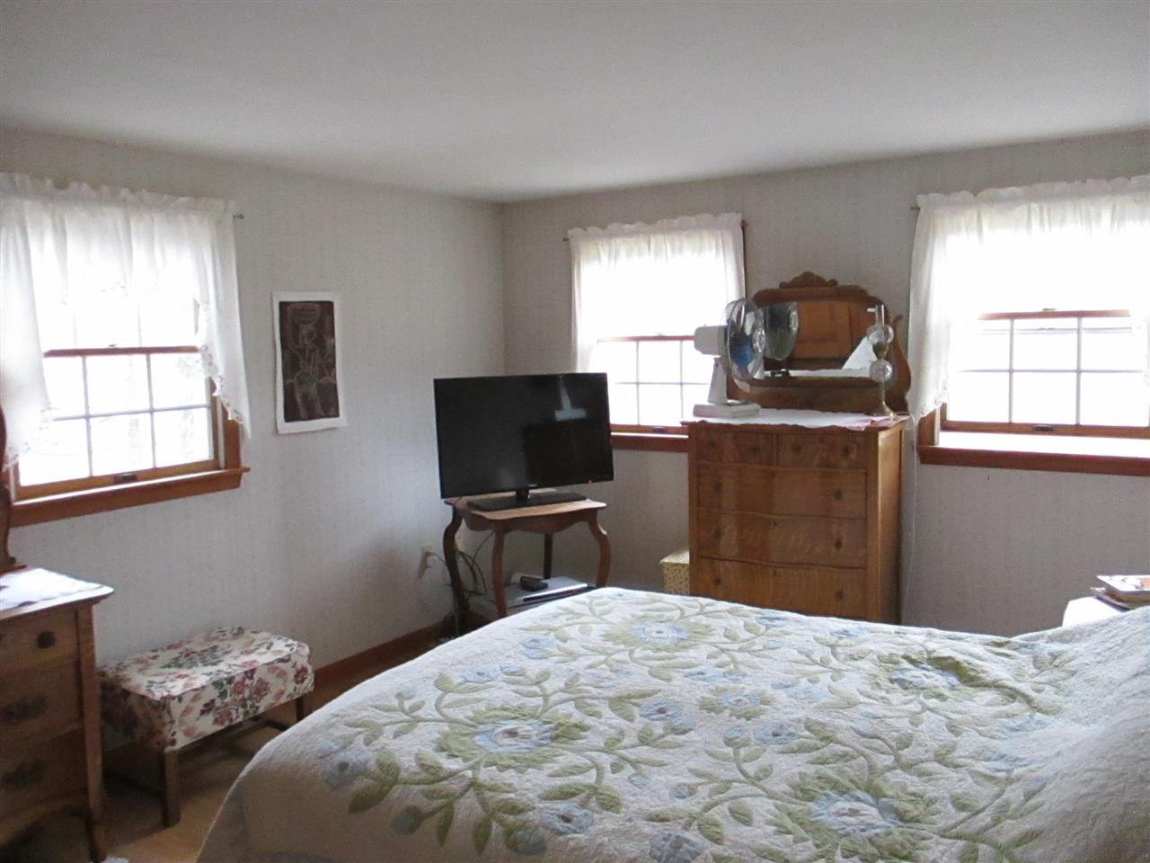 25 Fitzwilliam Road Richmond, NH 03470 - Photo 17 of 40