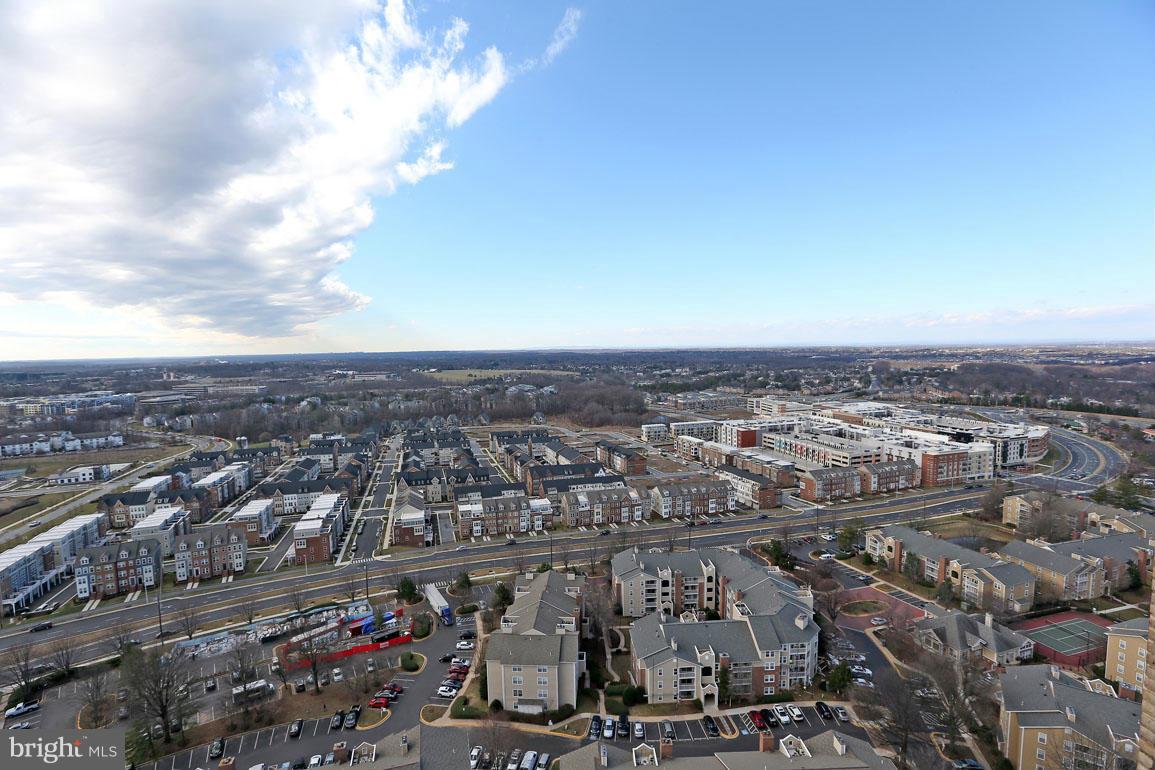 9701 Fields Road, Unit 603 Gaithersburg, MD 20878 - Photo 29 of 29 an aerial view of a city