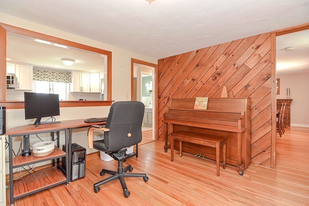 22 Dean Road Ashland, MA 01721 - Photo 14 of 42 Gallery Image 14