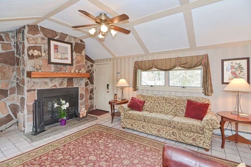 22 Dean Road Ashland, MA 01721 - Photo 4 of 42 Gallery Image 4