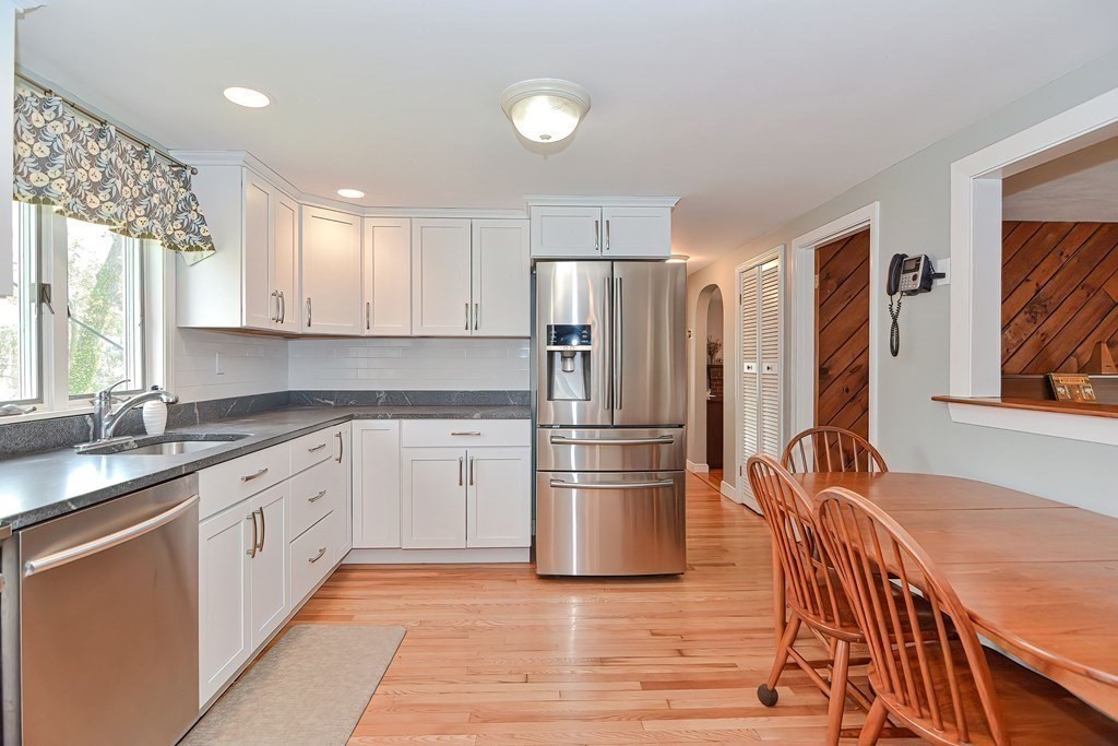 22 Dean Road Ashland, MA 01721 - Photo 10 of 42 Gallery Image 10