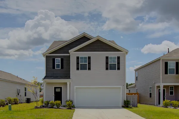 $2,600 | 113 Hillsford Lane, Summerville, SC 29486