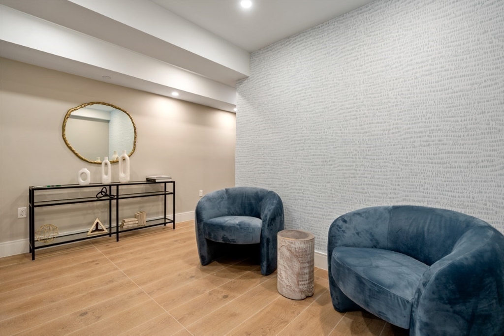 69 Walnut Street, Unit 4 Brookline, MA 02445 - Photo 19 of 19