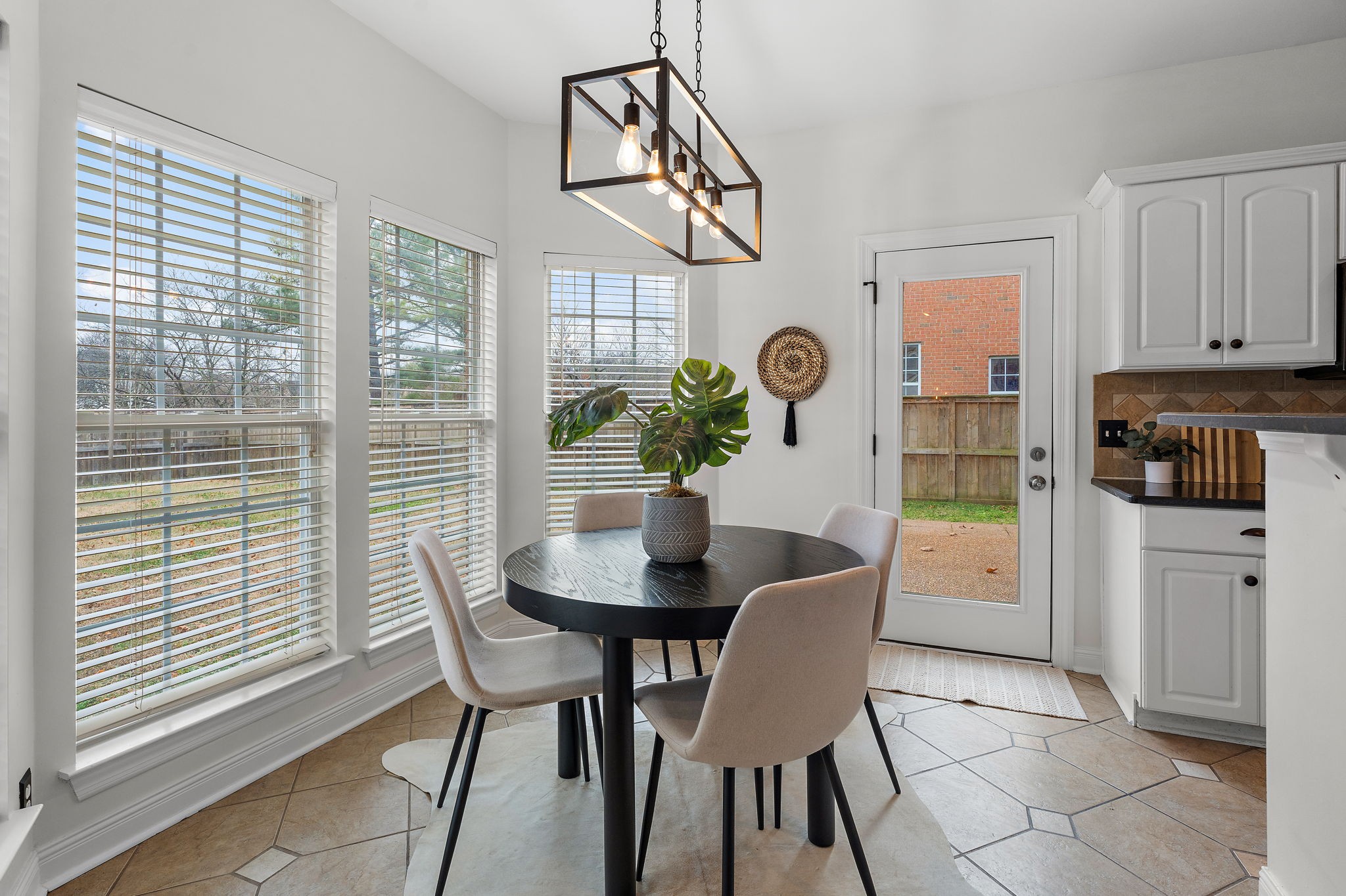 3140 Vera Valley Road Franklin, TN 37064 - Photo 12 of 38 a dining room with furniture and window