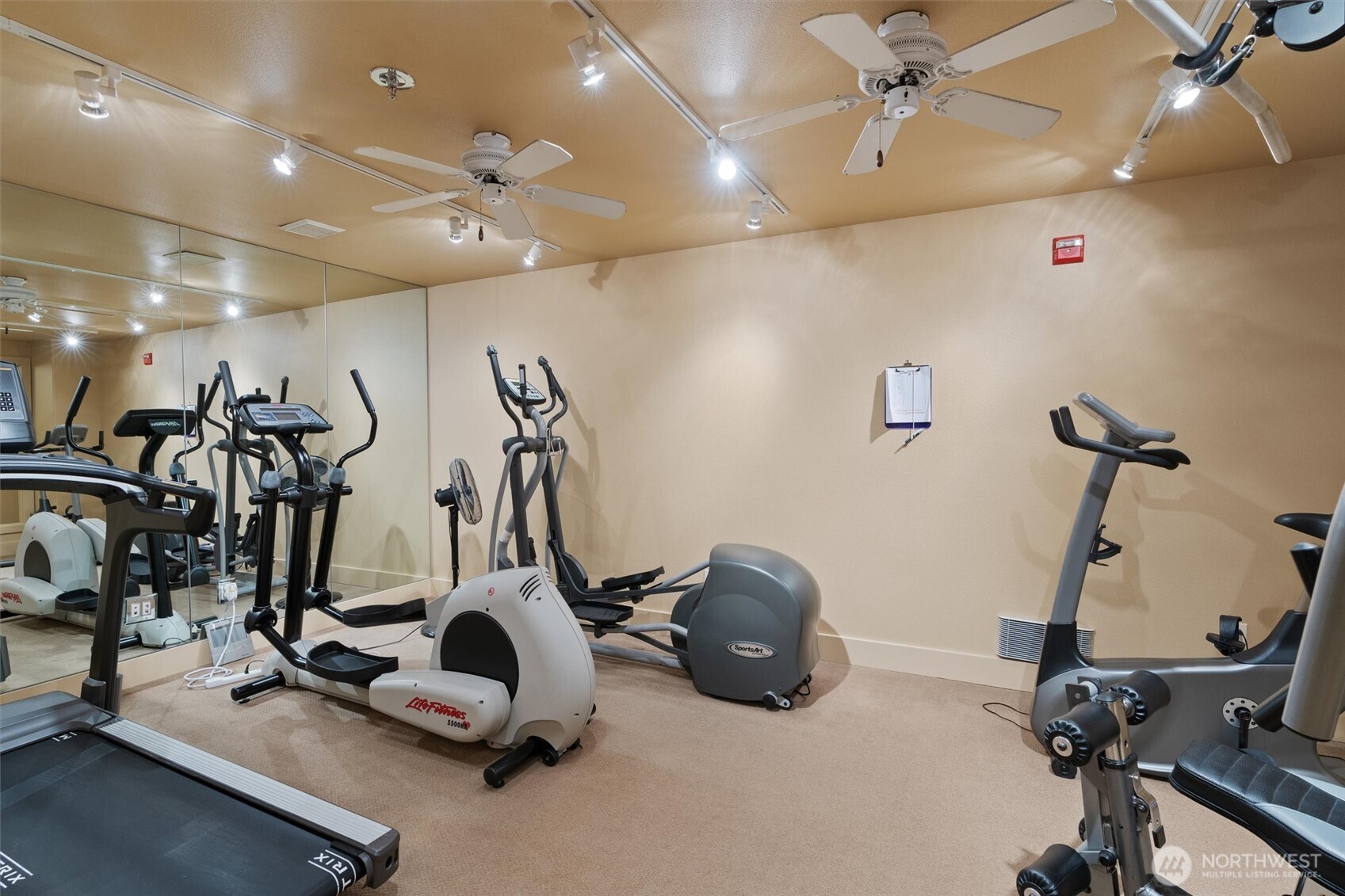 1005 Harbor Avenue Southwest, Unit 400 Seattle, WA 98116 - Photo 38 of 39 a view of a room with gym equipment