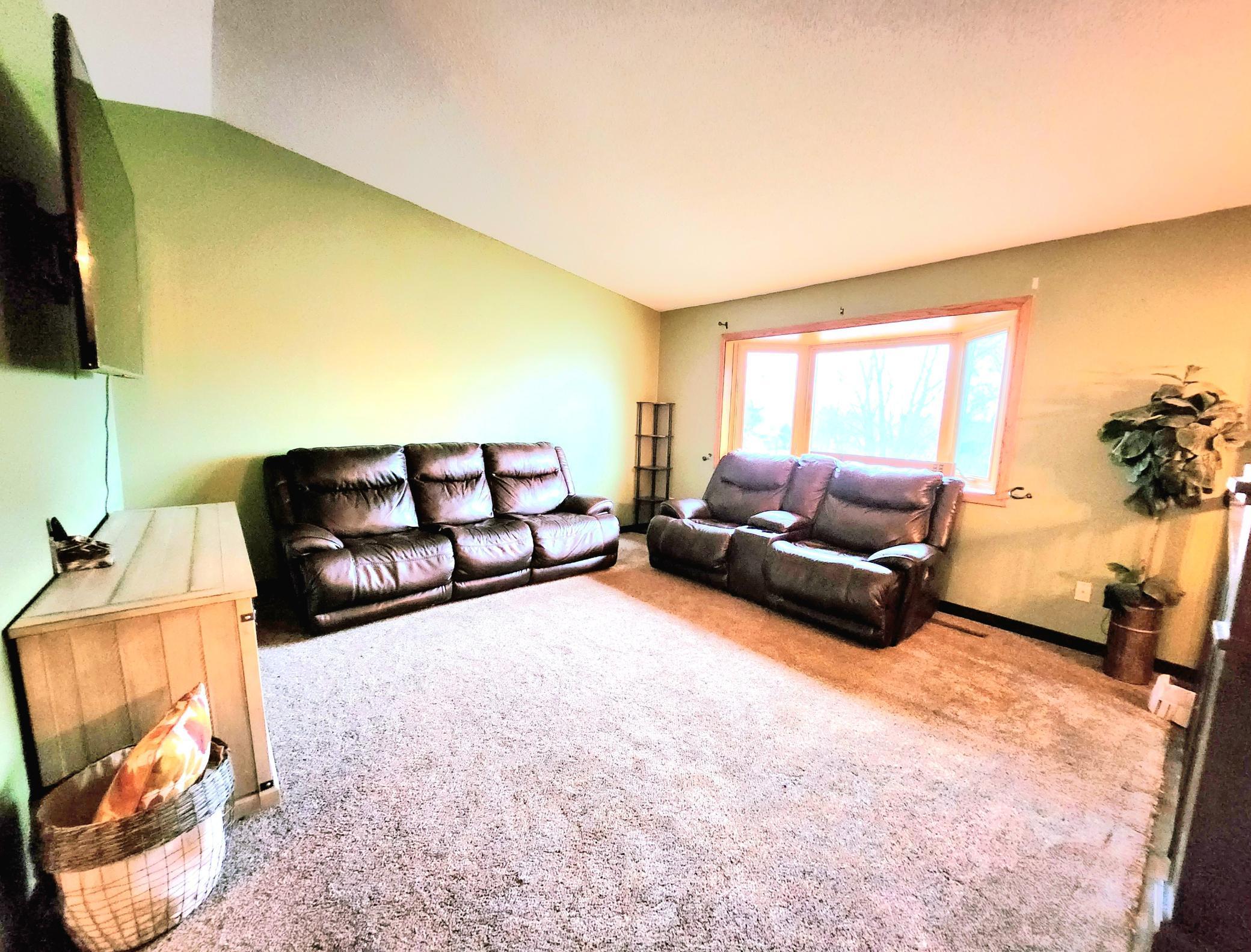 725 Meadow Run Drive Southwest Rochester, MN 55902 - Photo 9 of 20