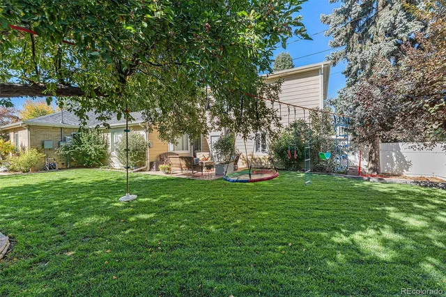 $1,095,000 | 1330 Dahlia Street, Denver, CO 80220