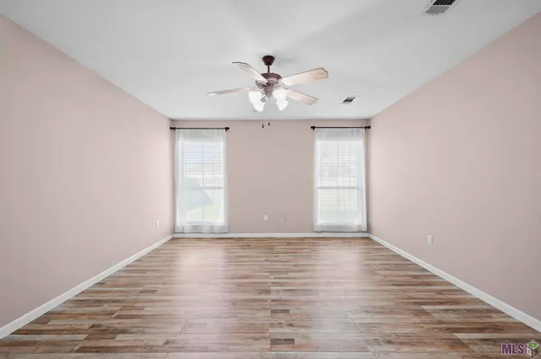 $234,900 | 36001 Portsmouth Drive, Denham Springs, LA 70706