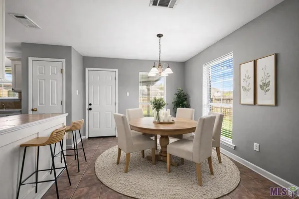 $234,900 | 36001 Portsmouth Drive, Denham Springs, LA 70706