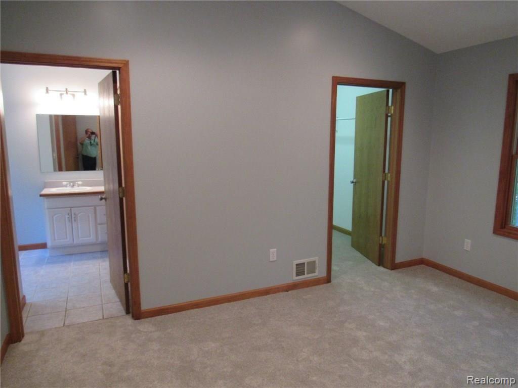 5044 Bradley Road Gregory, MI 48137 - Photo 25 of 47 IMG_1399.JPG