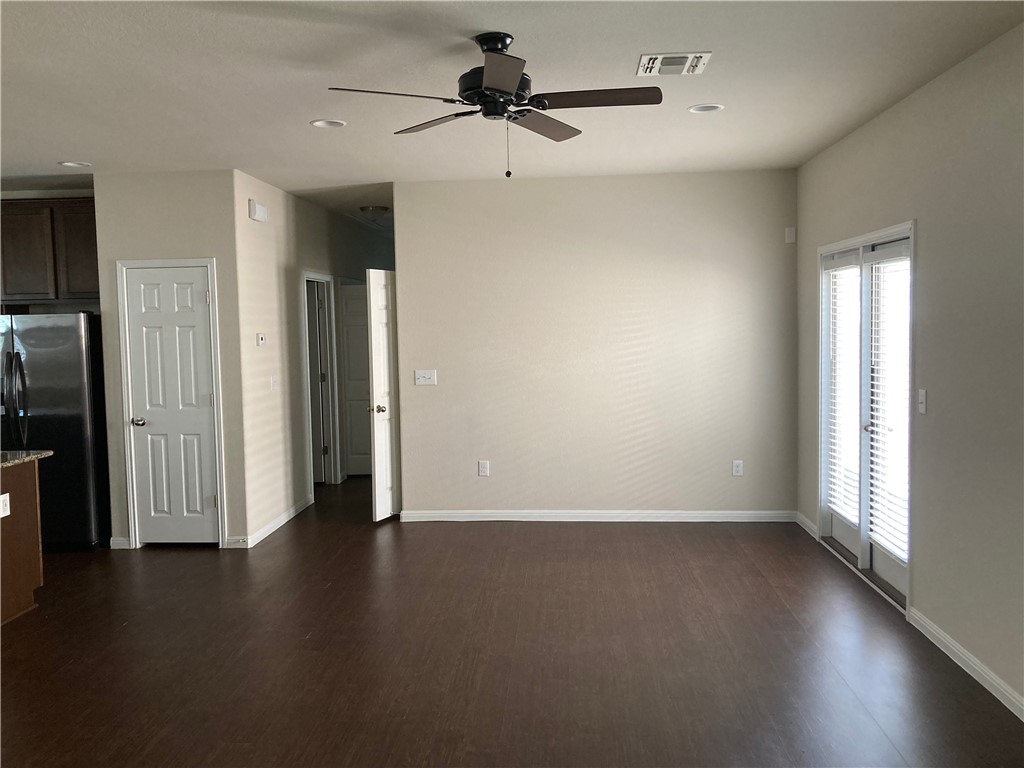 480 Triumph Road Buda, TX 78610 - Photo 6 of 34