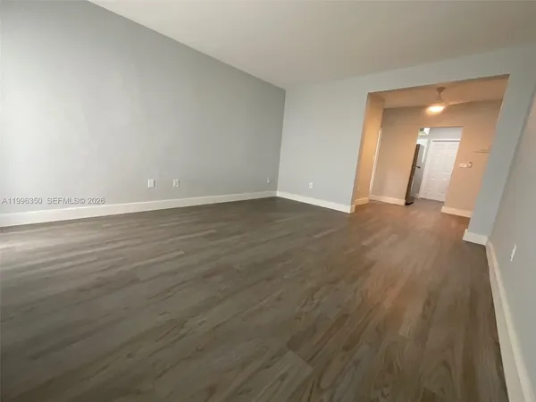 $1,700 | 1026 Pennsylvania Avenue, Unit 2, Miami Beach, FL 33139